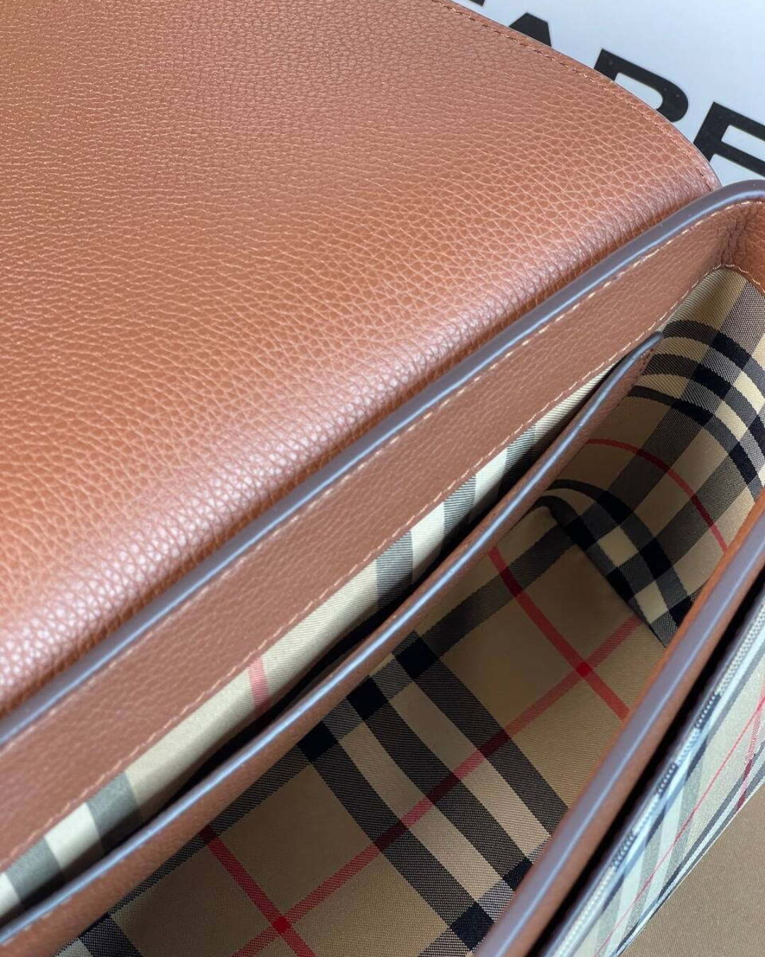 Сумка Burberry