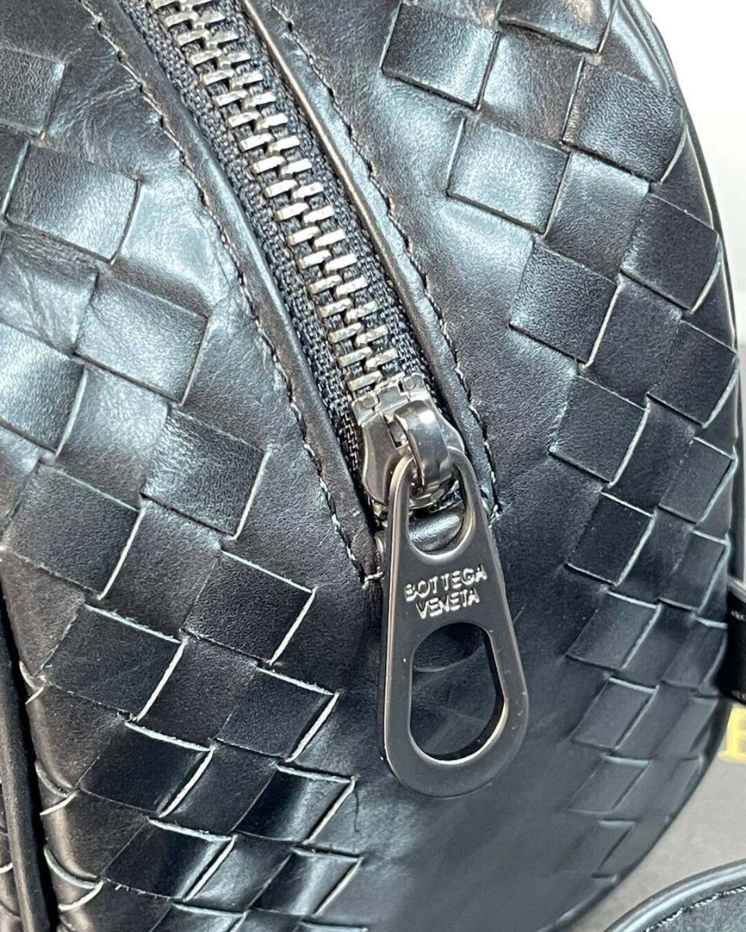 Несессер Bottega Veneta