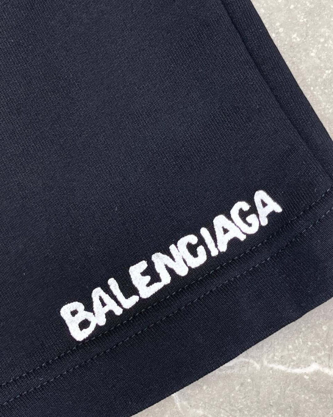 Шорты Balenciaga — фото 3