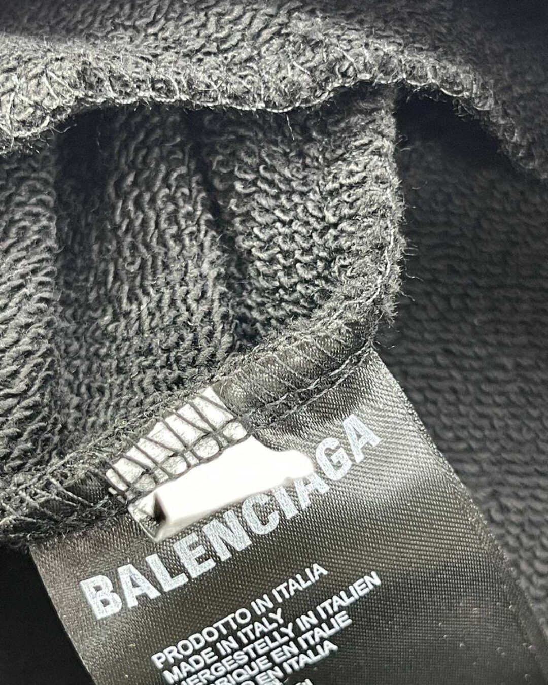 Шорты Balenciaga — фото 8