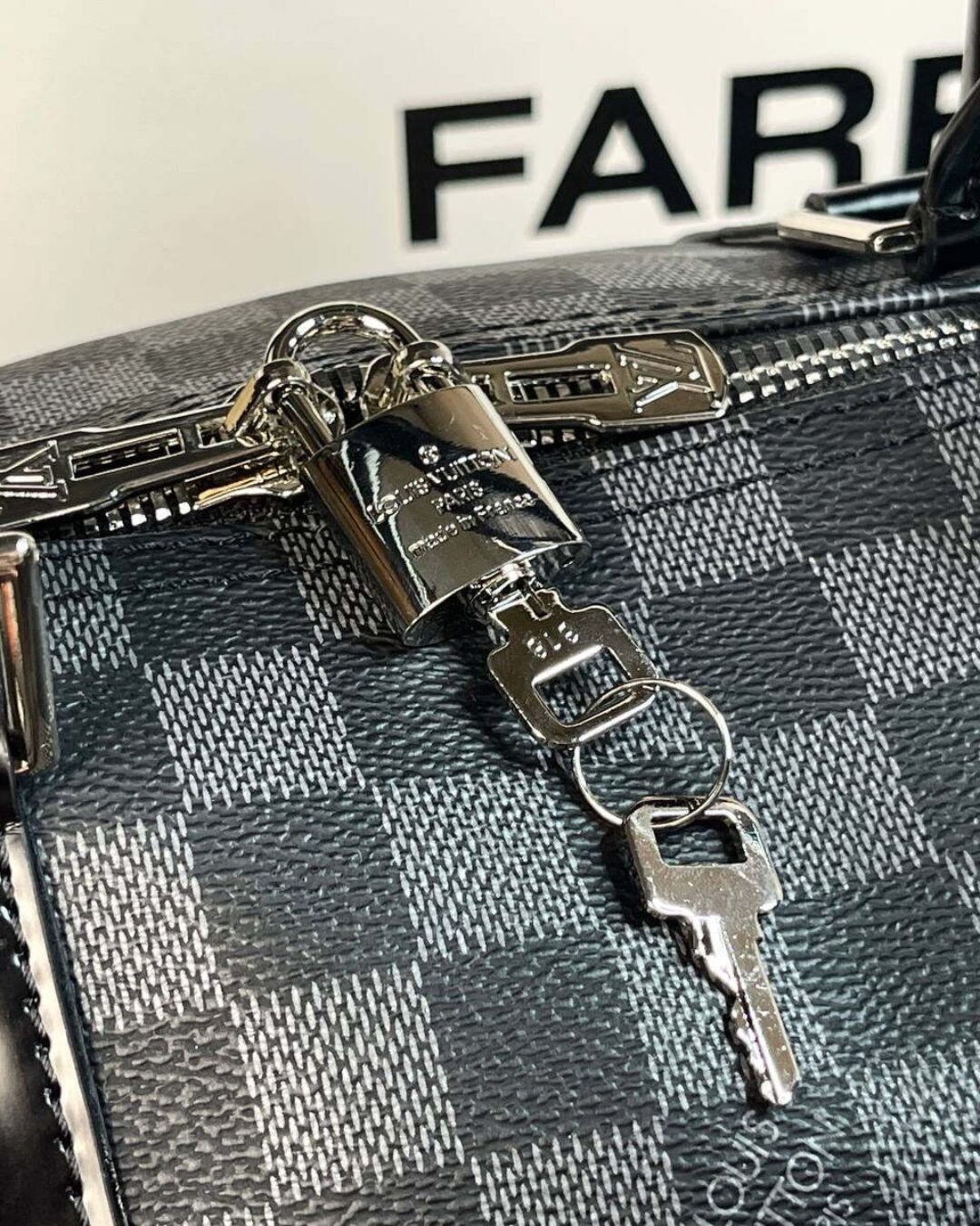 Дорожная сумка Louis Vuitton Keepall