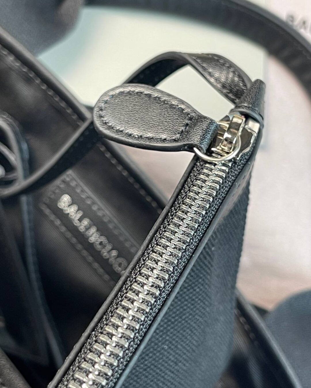 Сумка Balenciaga Navy Cabas — фото 9