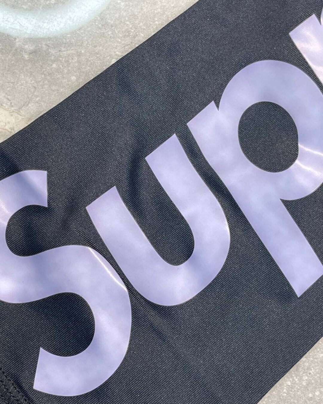 Нарукавники Supreme