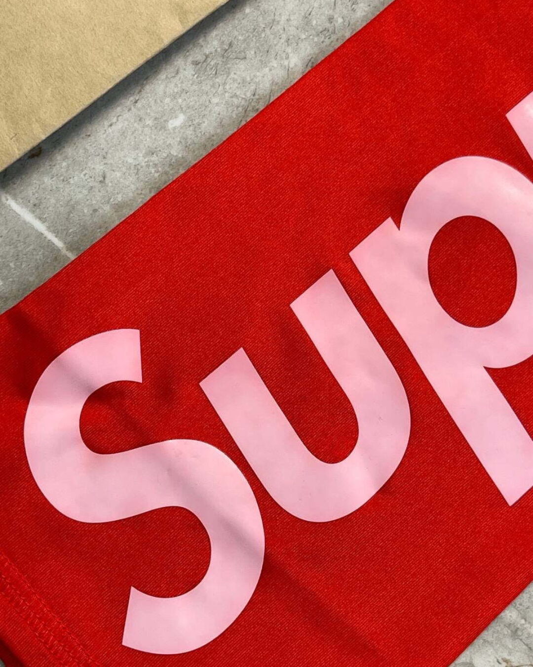 Нарукавники Supreme