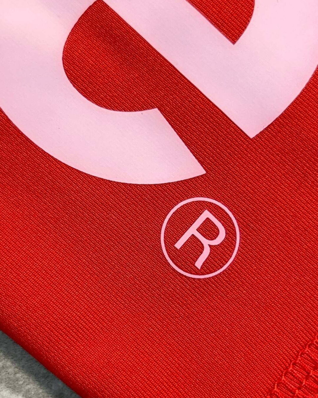 Нарукавники Supreme