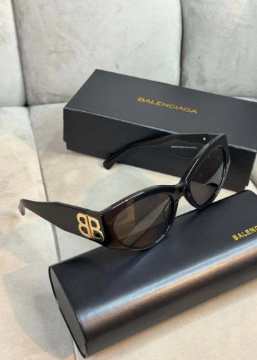 Очки Balenciaga