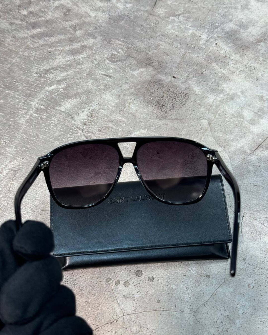 Очки Saint Laurent