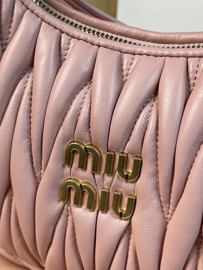 Сумка Miu Miu Wander Hobo
