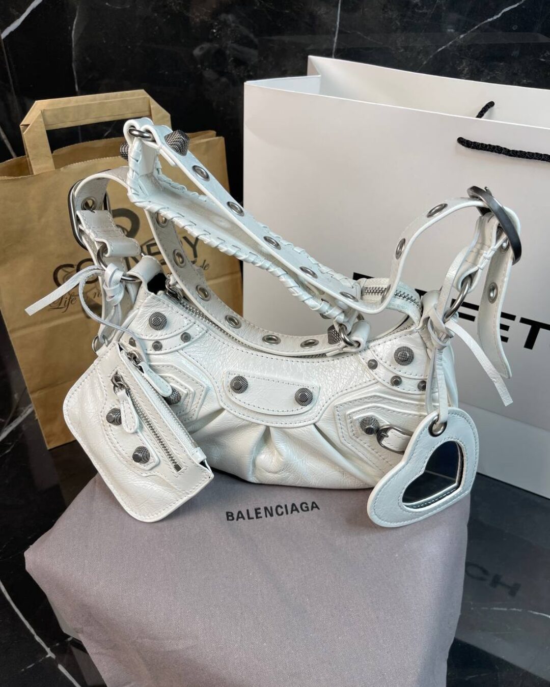 Сумка Balenciaga XS Le Cagole — фото 4
