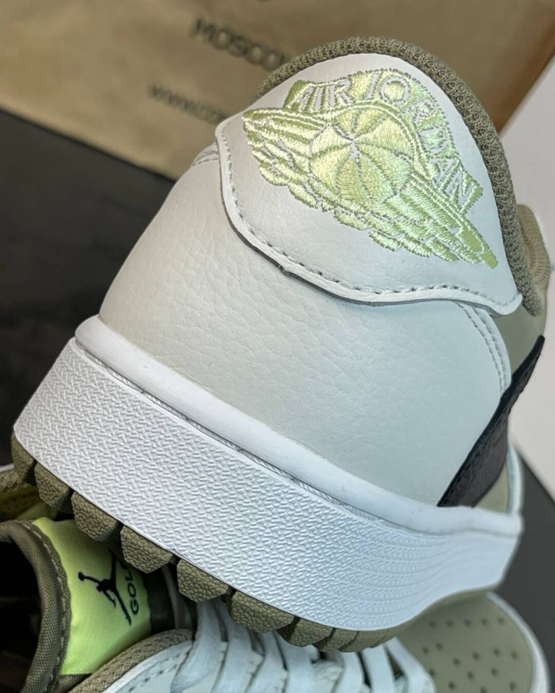 Кеды Travis Scott x Air Jordan 1 Low Golf Neutral Olive S — фото 7
