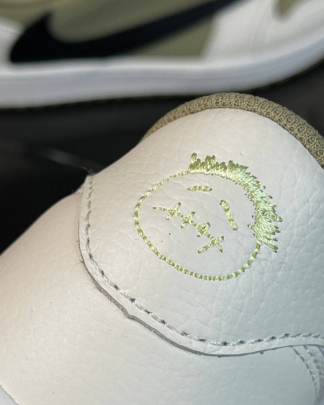 Кеды Travis Scott x Air Jordan 1 Low Golf Neutral Olive S — фото 8