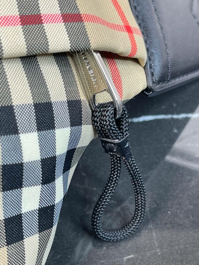 Сумка Burberry