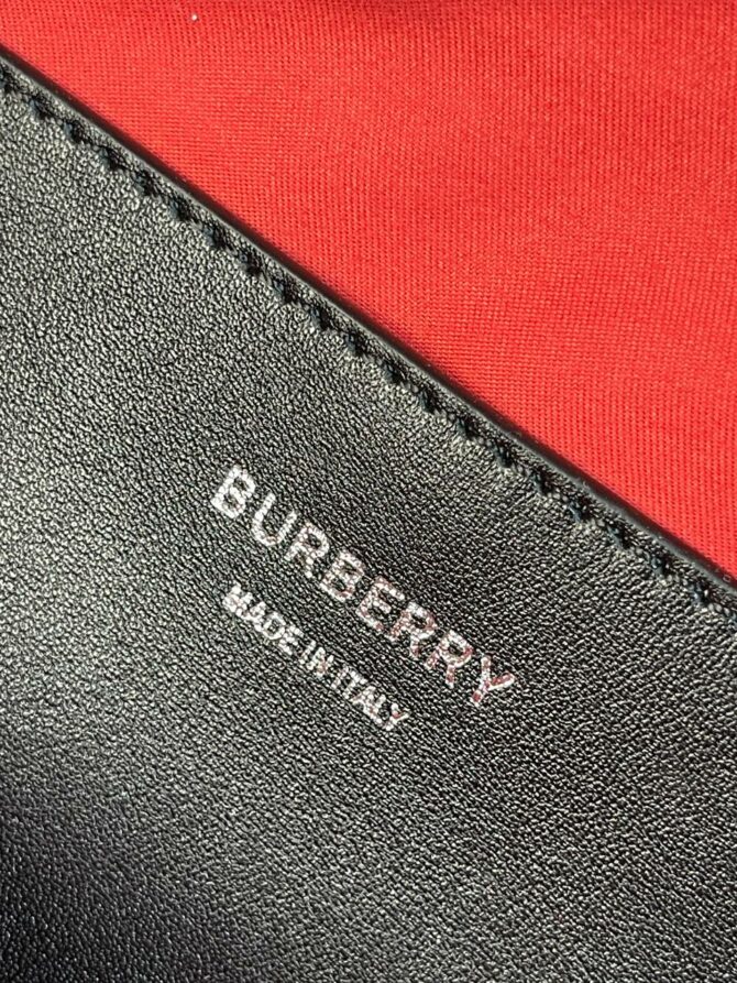 Сумка Burberry