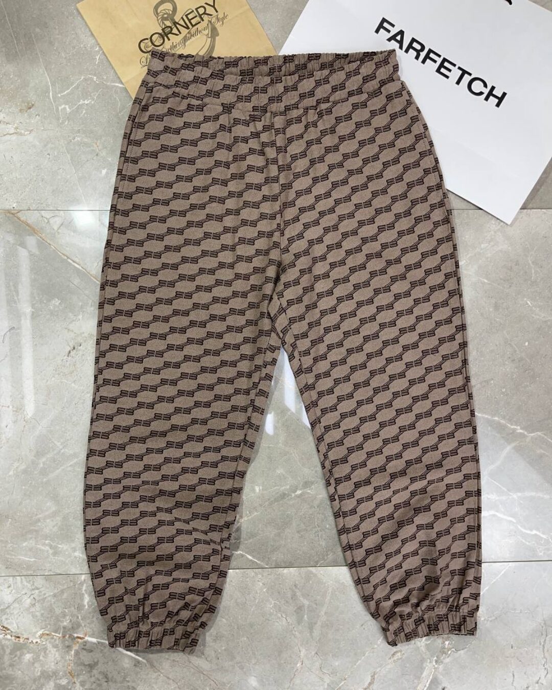 Штаны Balenciaga