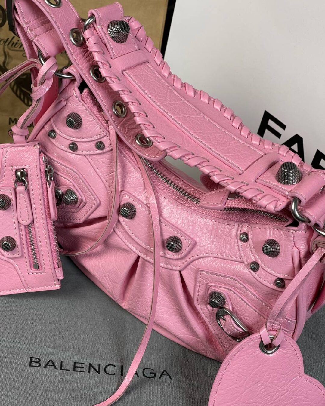 Сумка Balenciaga Le Cagole XS — фото 3