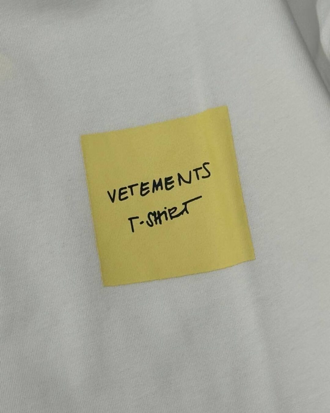 Футболка Vetements Sticker — фото 4