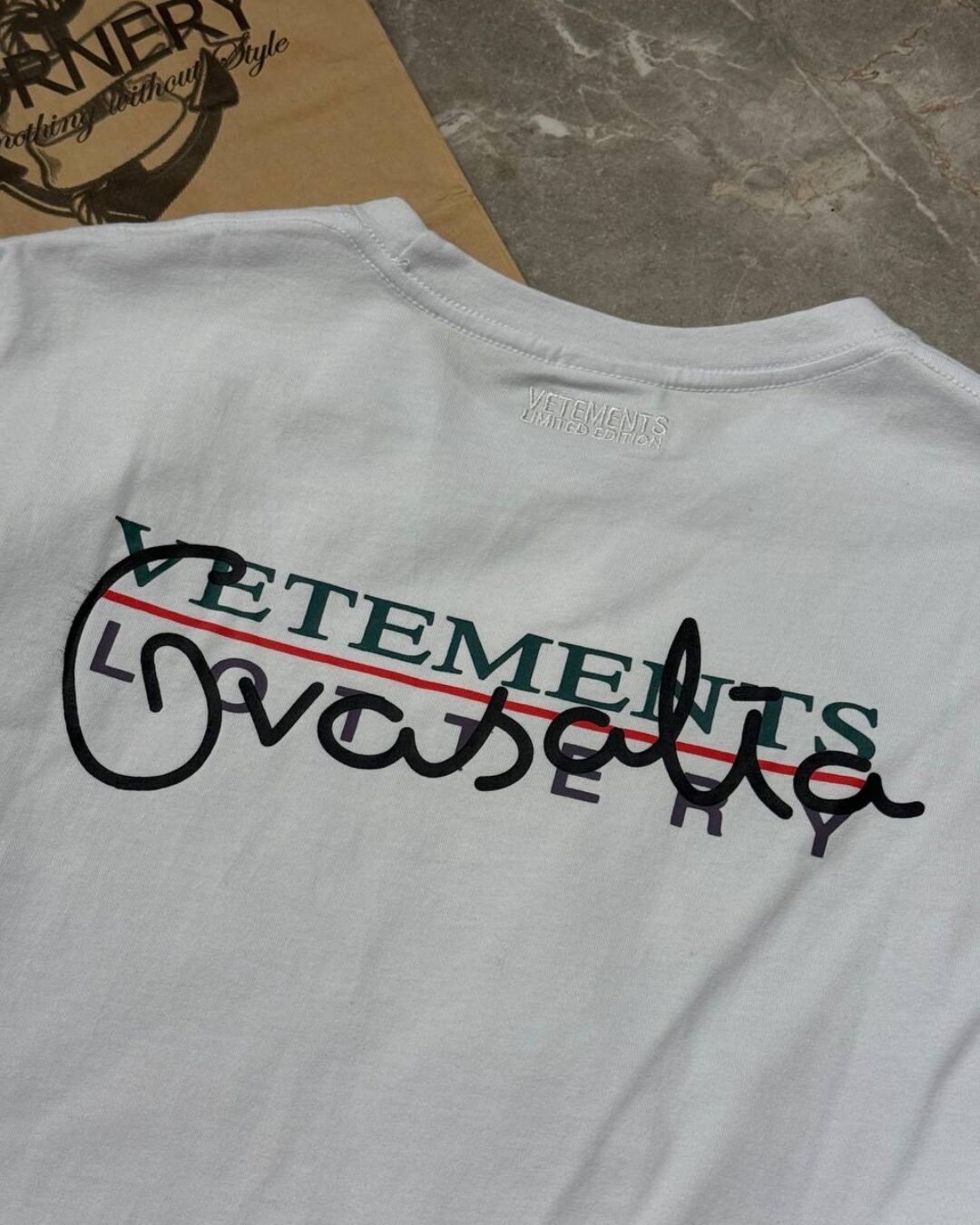 Футболка Vetements Karma