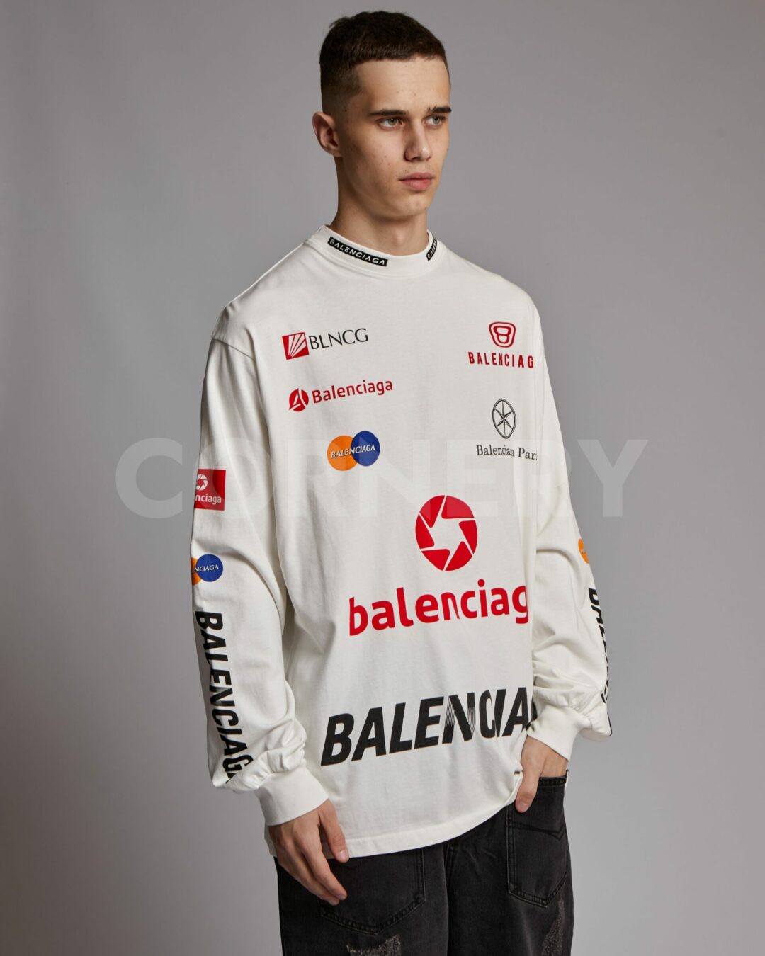 Кофта Balenciaga