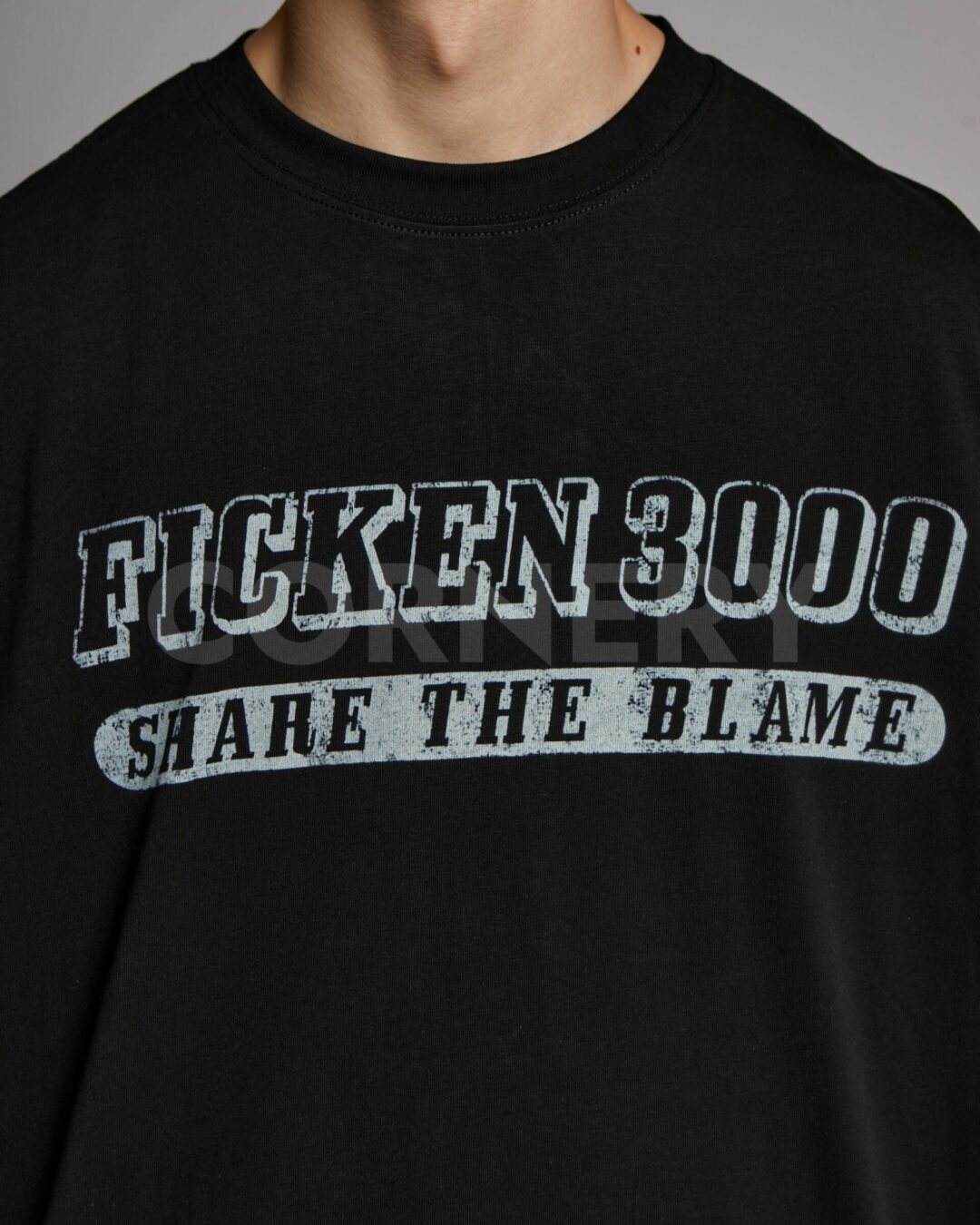 Футболка Vetements