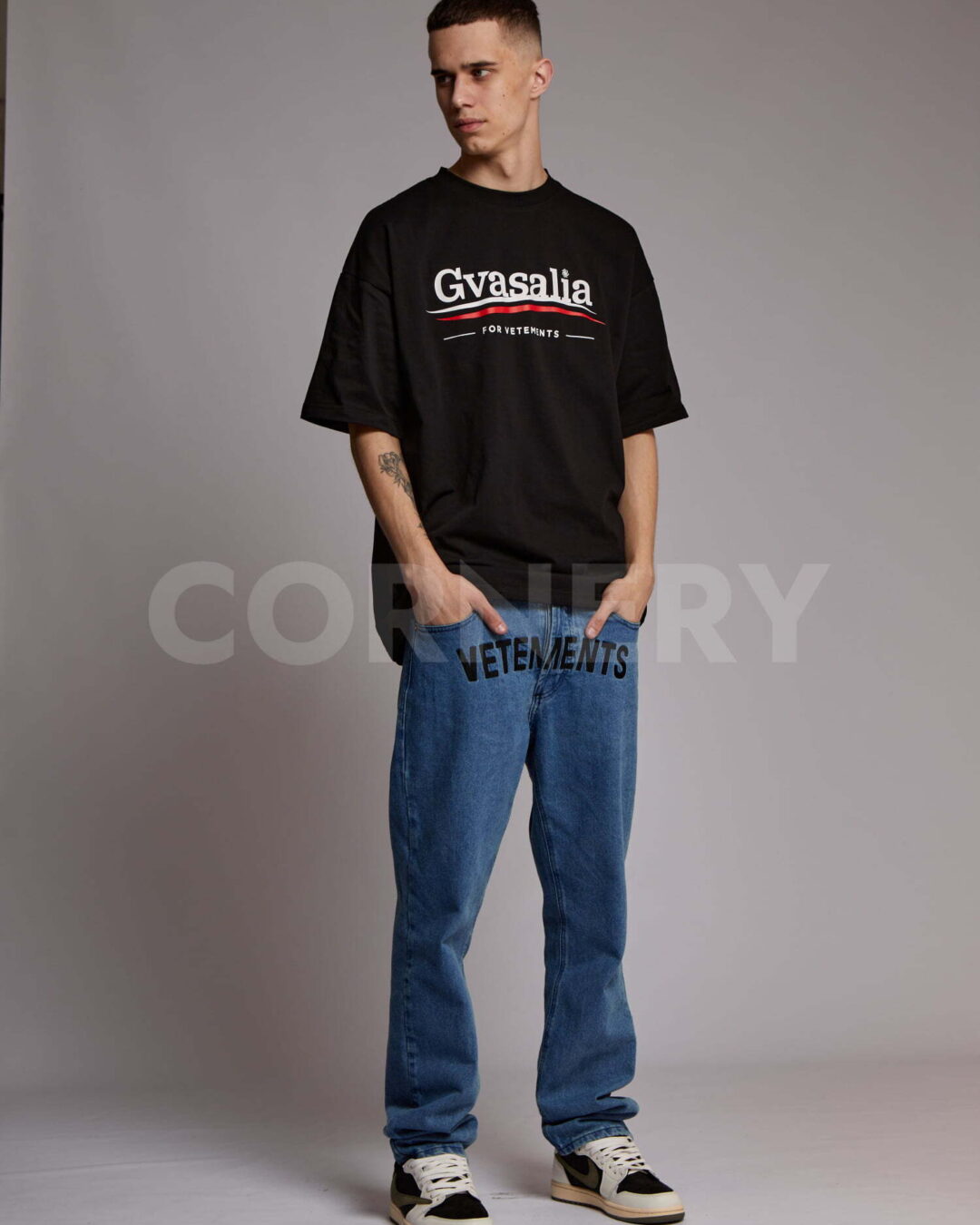 Футболка Vetements Gvasalia — фото 4