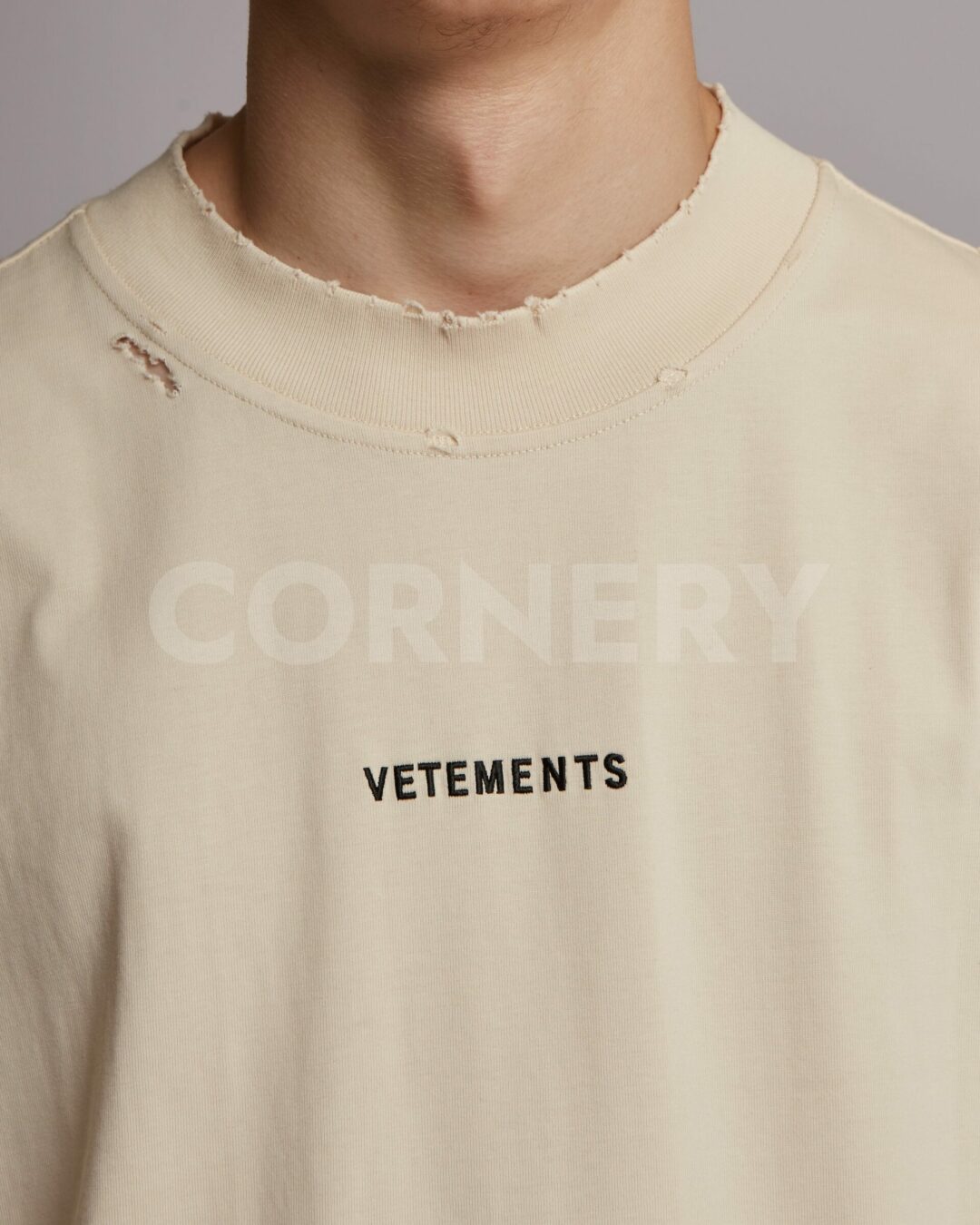 Футболка Vetements