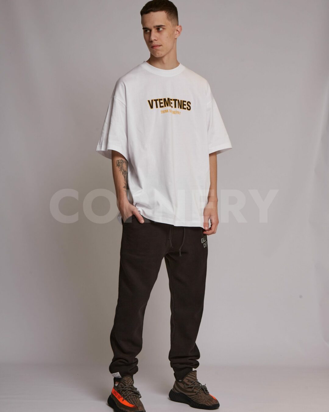 Футболка Vetements