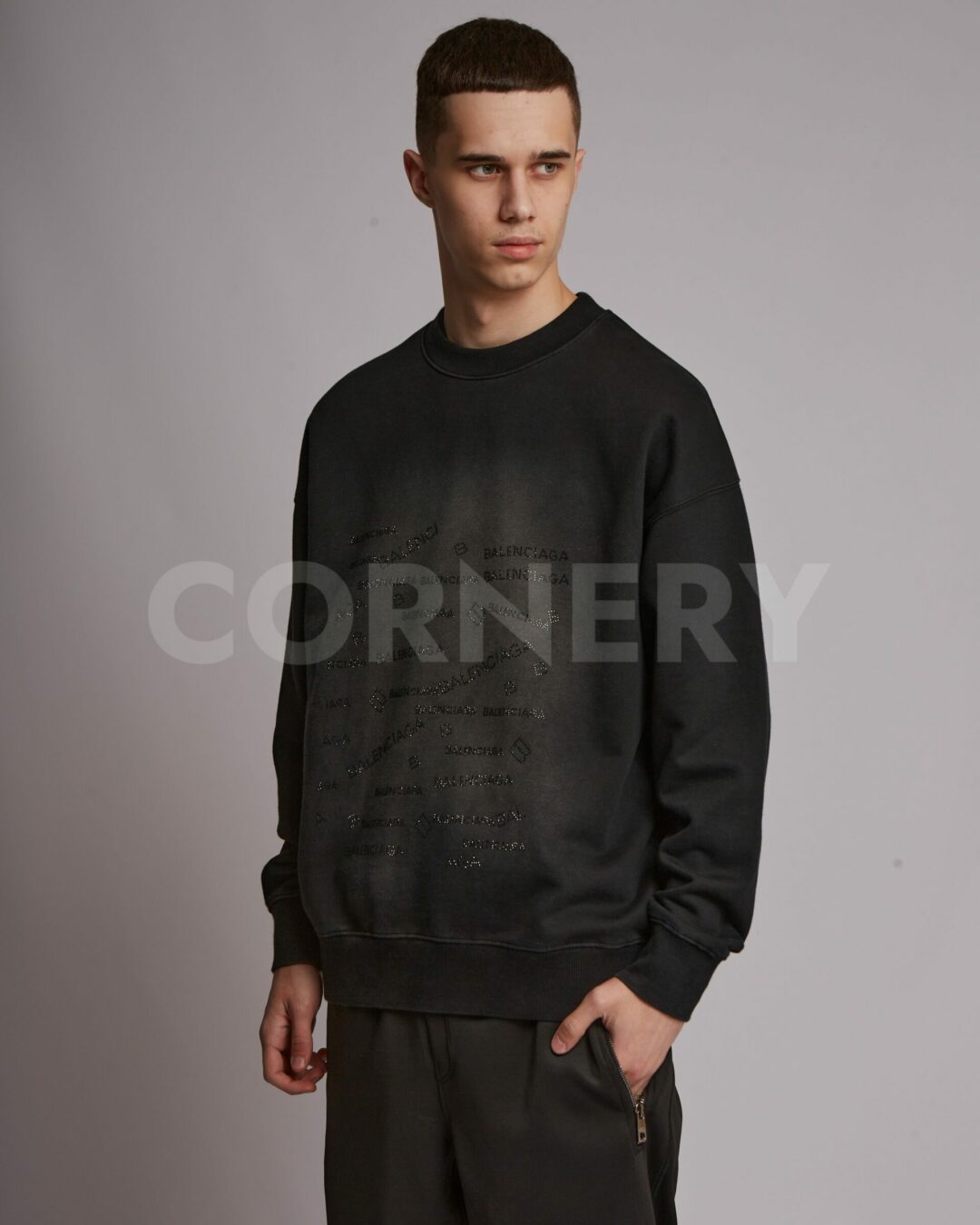 Кофта Balenciaga