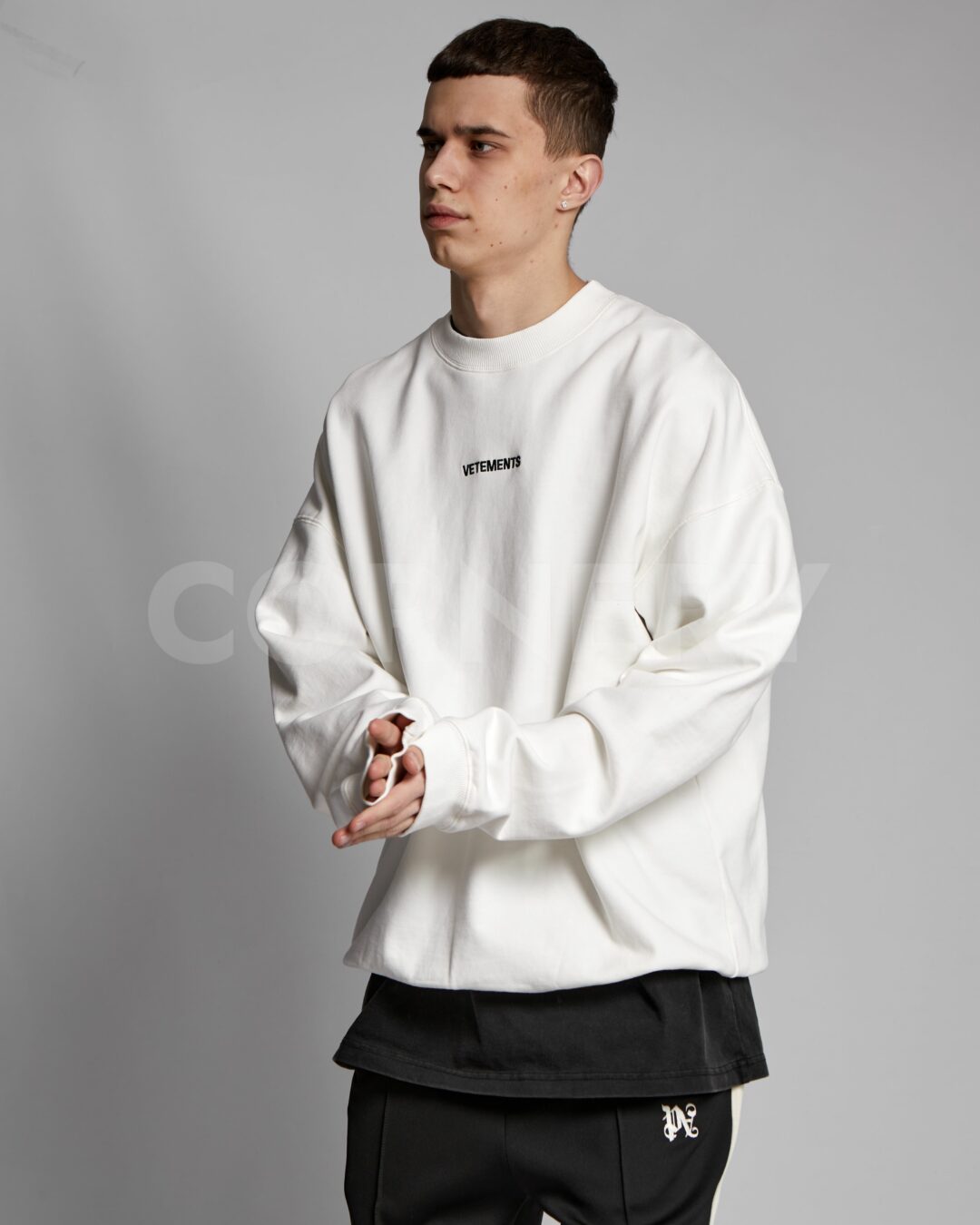 Кофта Vetements