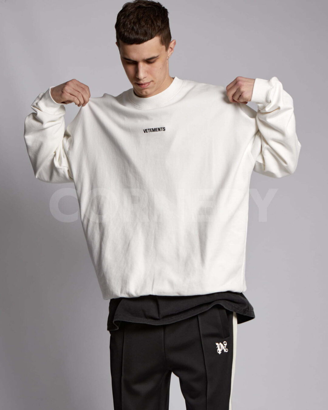 Кофта Vetements