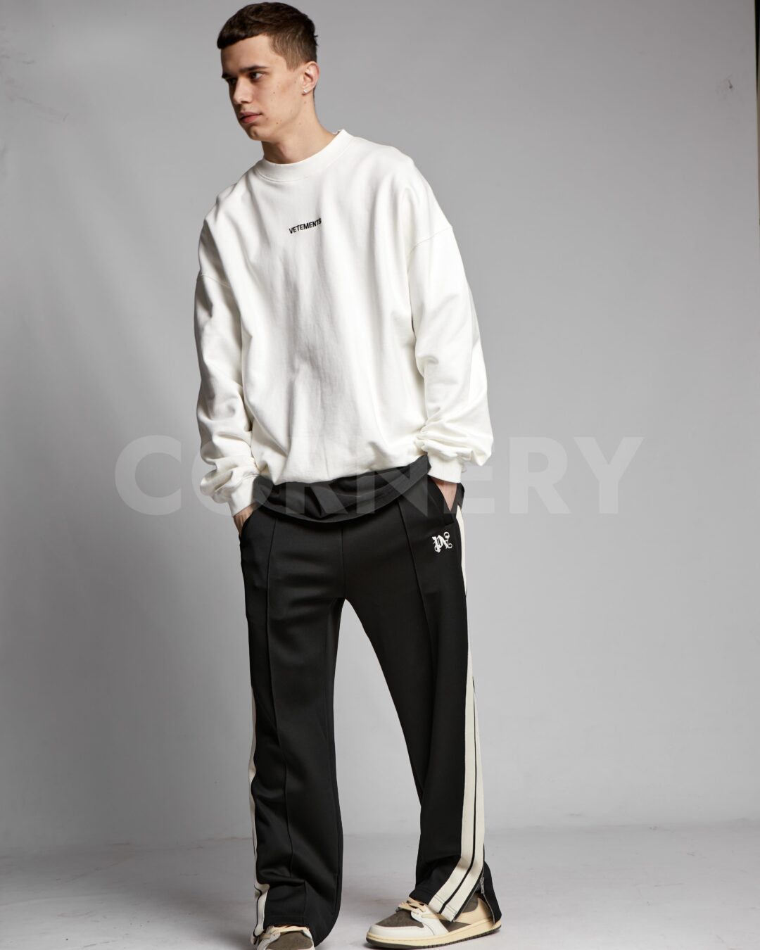 Кофта Vetements