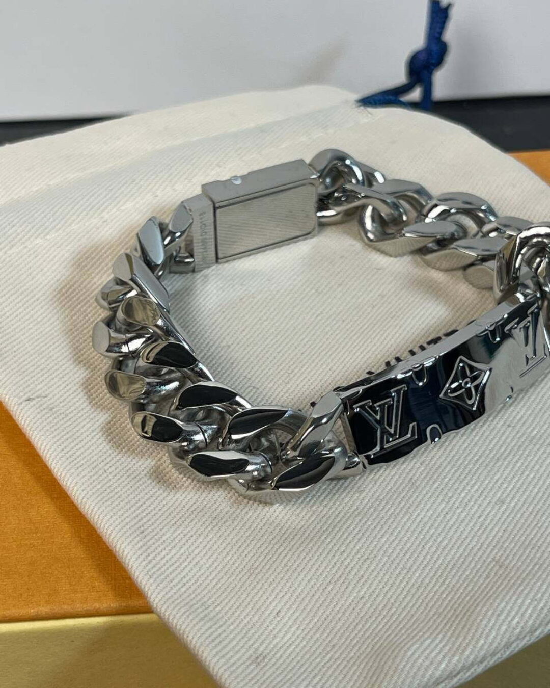 Браслет Louis Vuitton