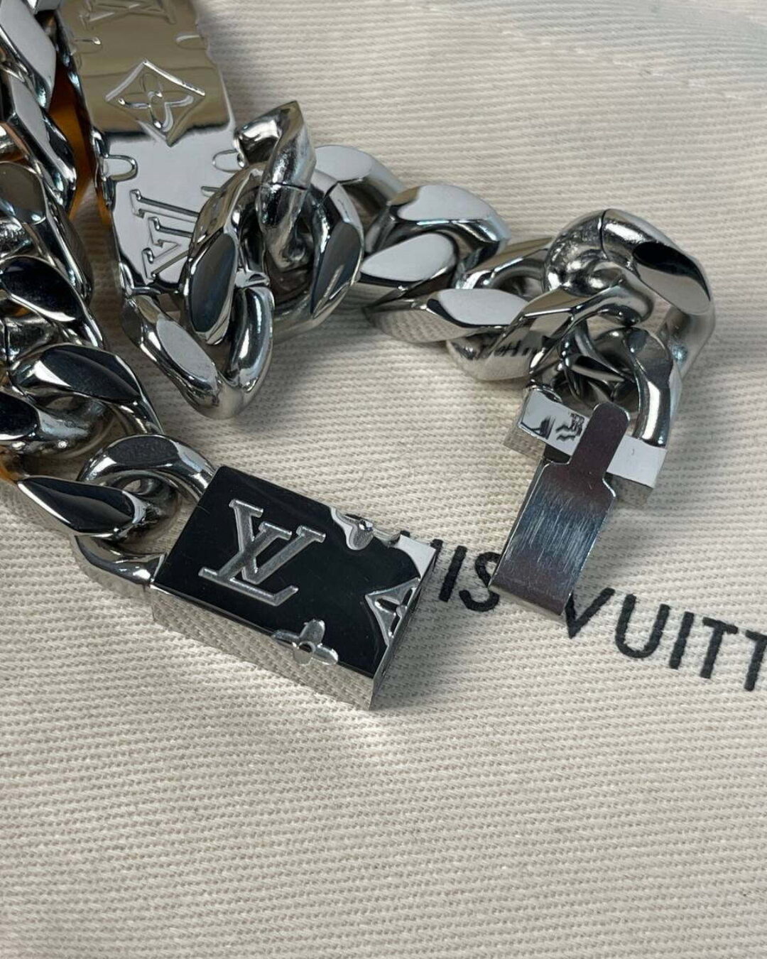 Браслет Louis Vuitton