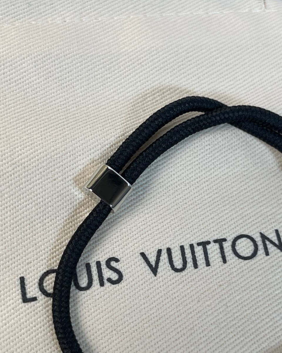 Браслет Louis Vuitton
