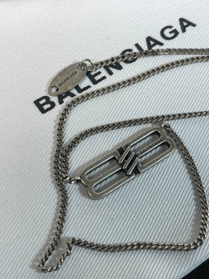 Колье Balenciaga