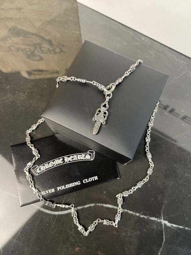 Колье Chrome Hearts