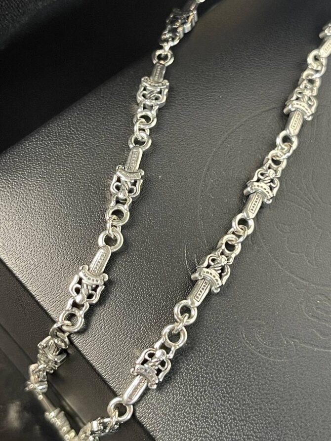 Колье Chrome Hearts