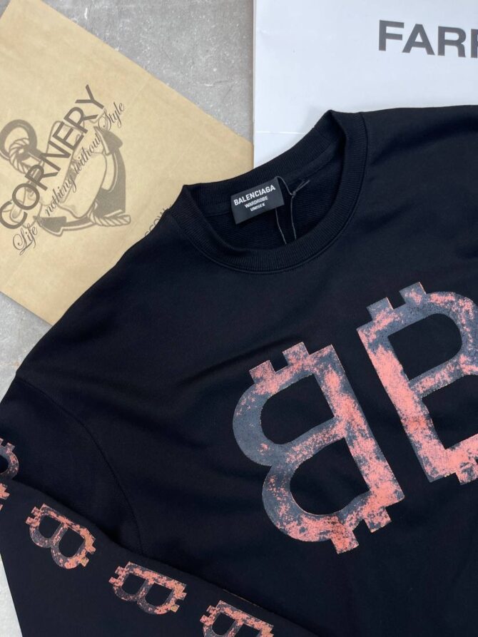Кофта Balenciaga