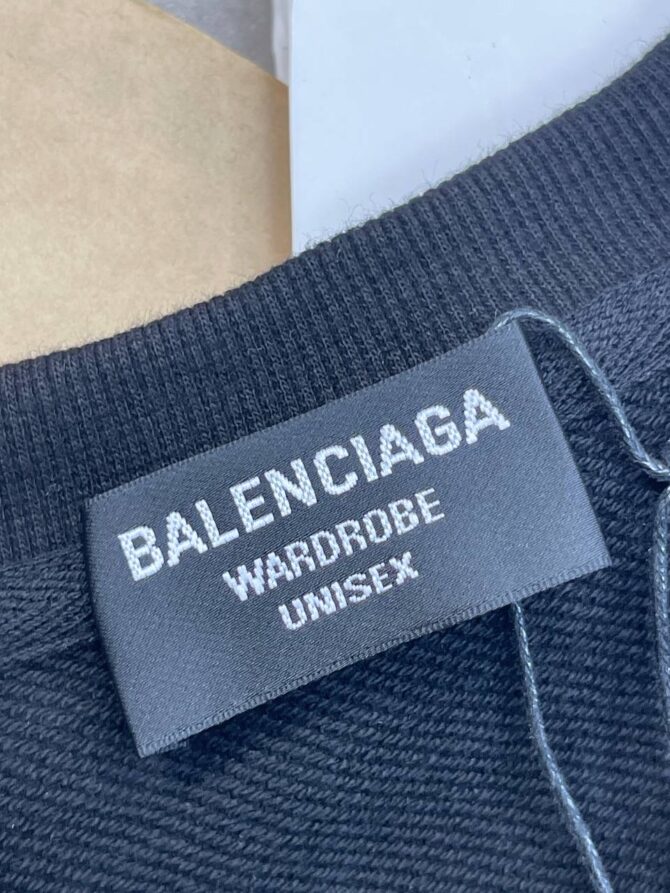 Кофта Balenciaga