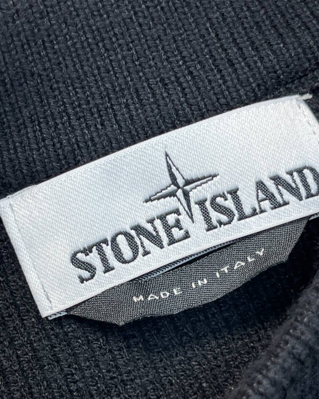Свитер Stone Island