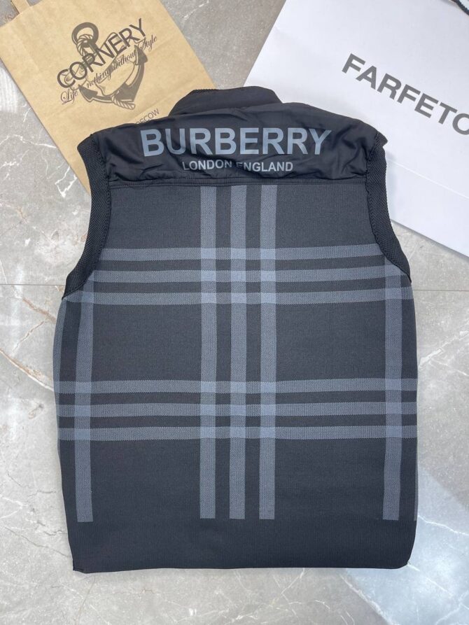 Жилет Burberry