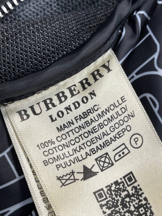 Жилет Burberry