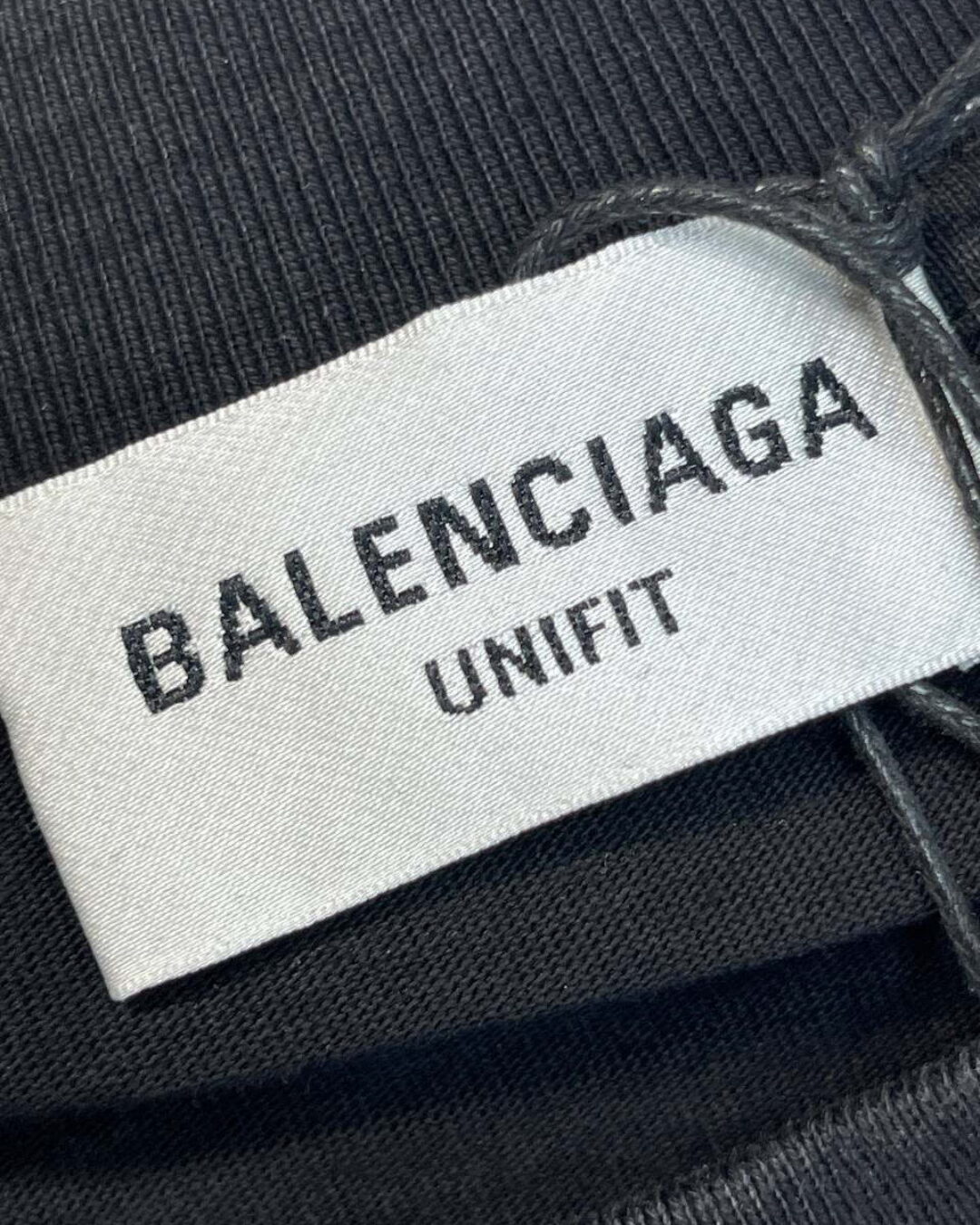 Футболка Balenciaga — фото 5