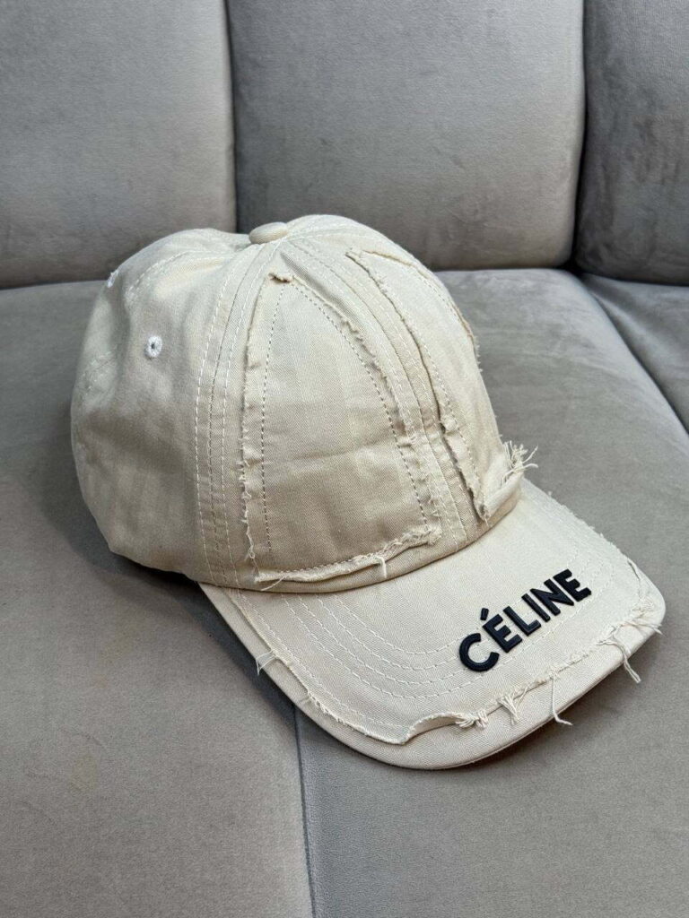 Кепка Celine