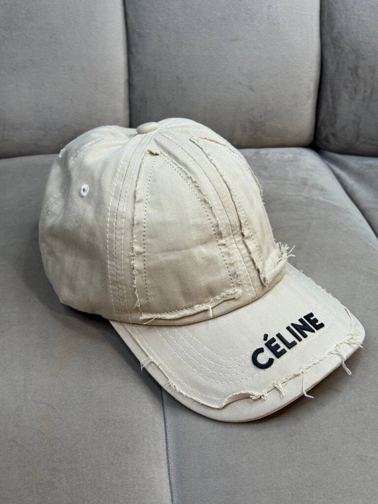 Кепка Celine