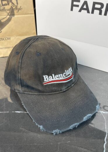 Кепка Balenciaga