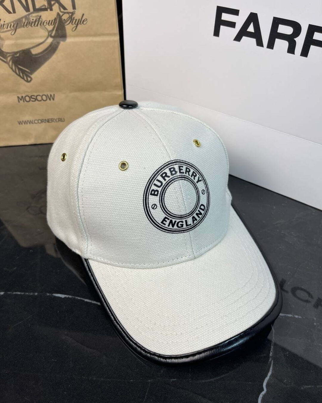Кепка Burberry
