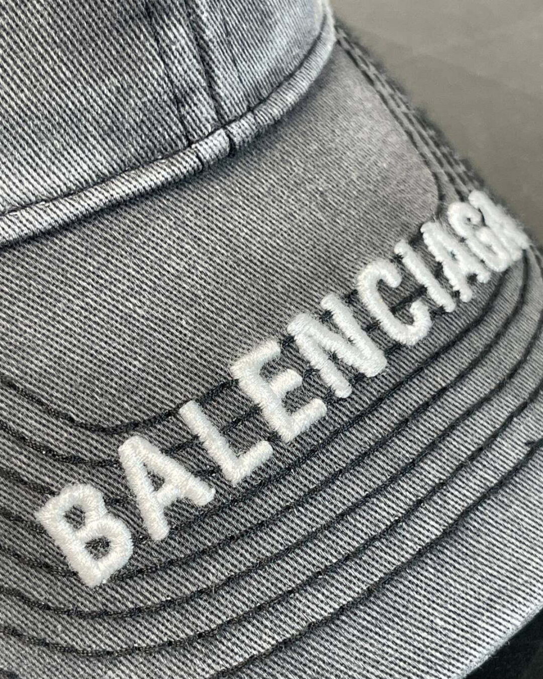 Кепка Balenciaga
