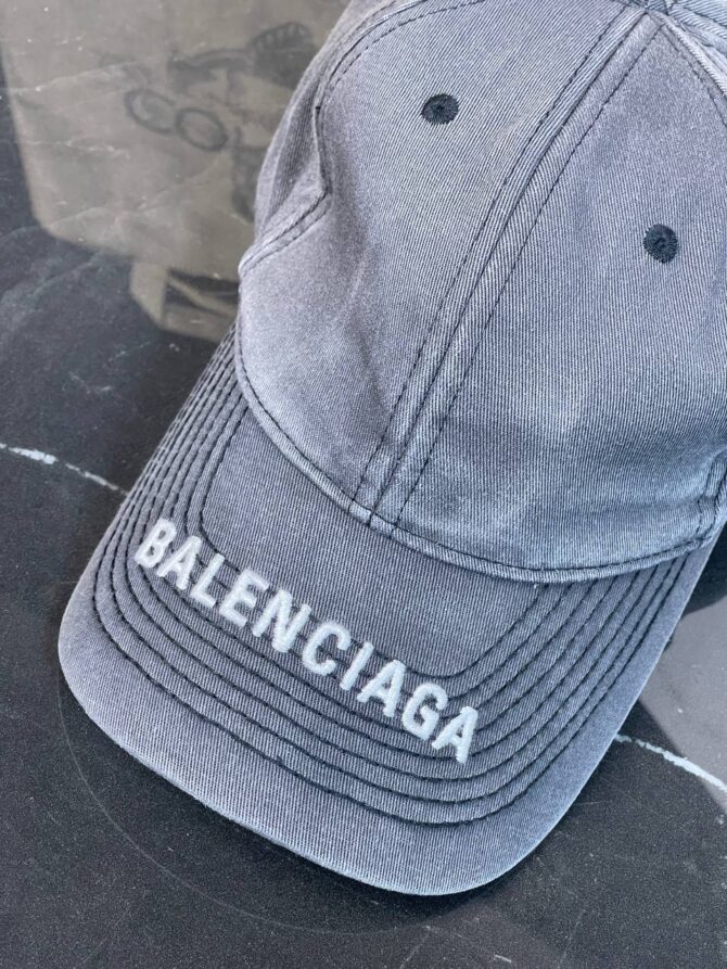 Кепка Balenciaga