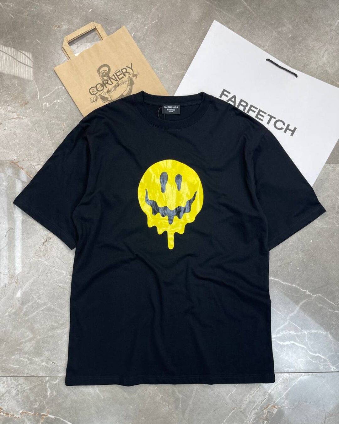 Футболка Balenciaga