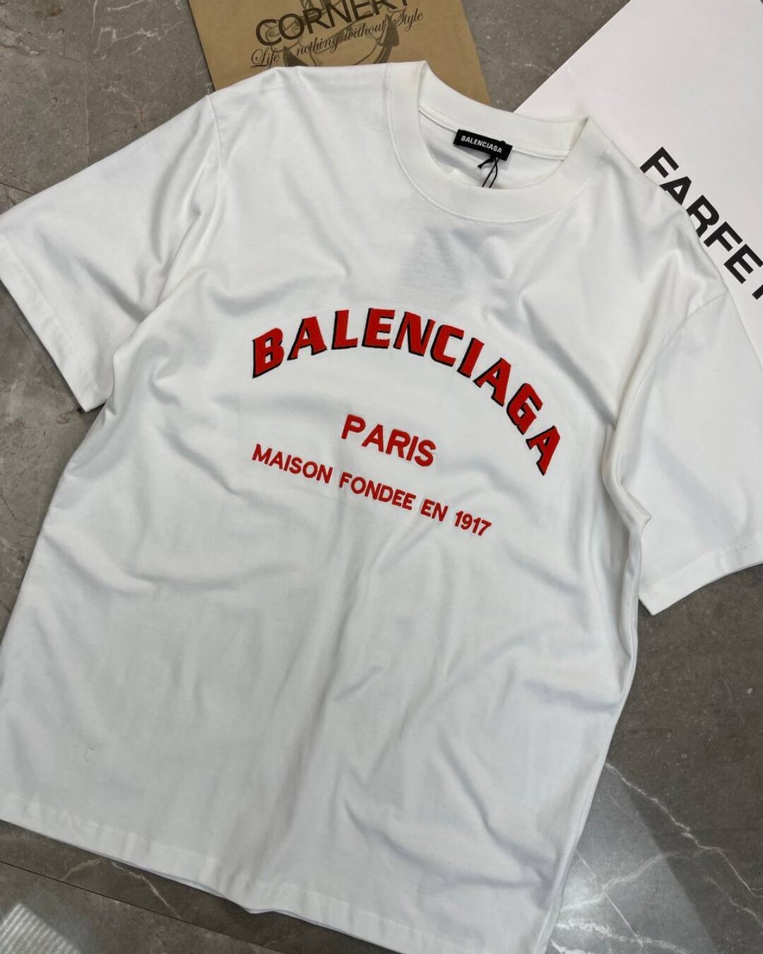 Футболка Balenciaga — фото 3